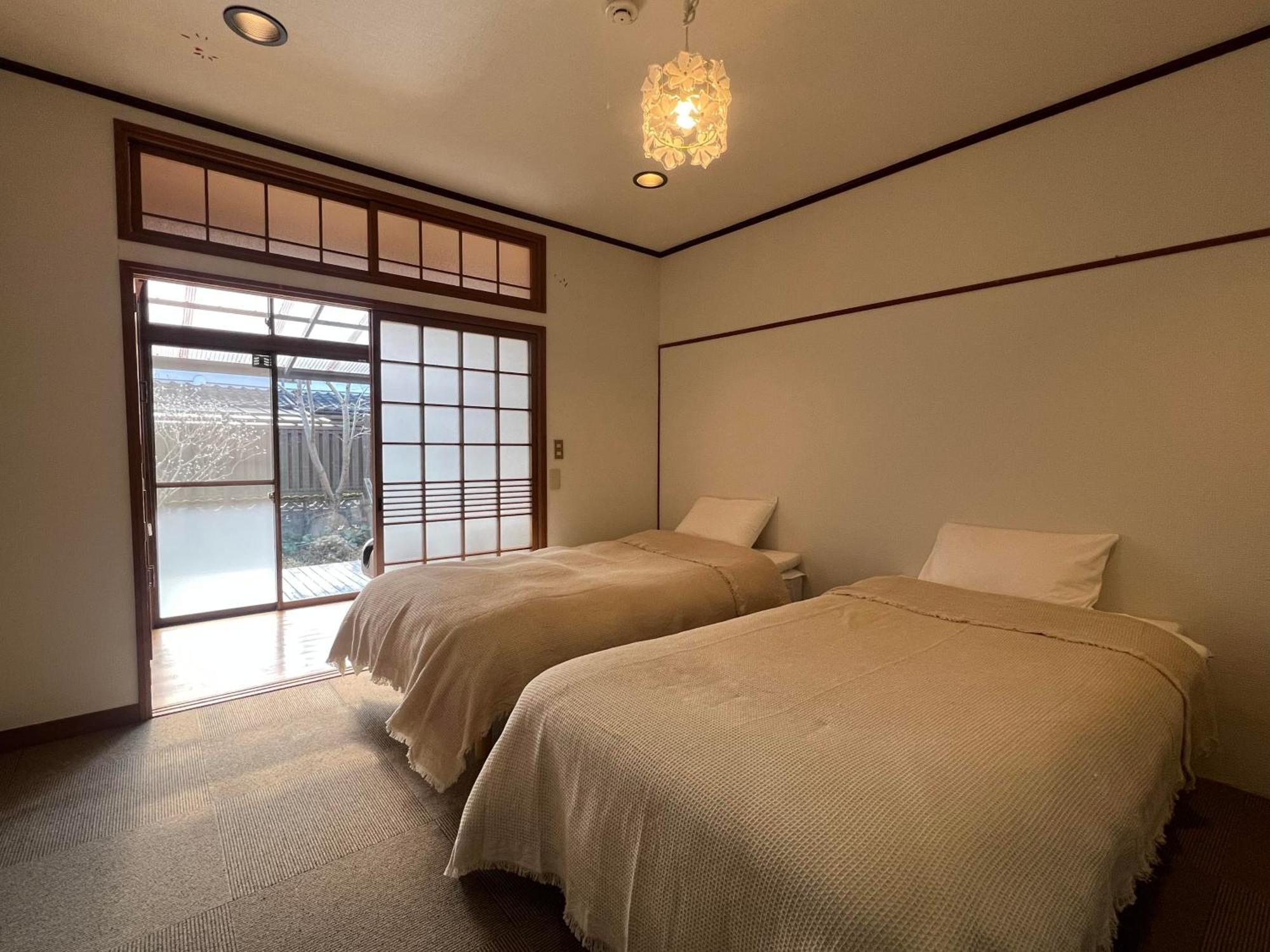 Assi House Hotel Yufuin Luaran gambar