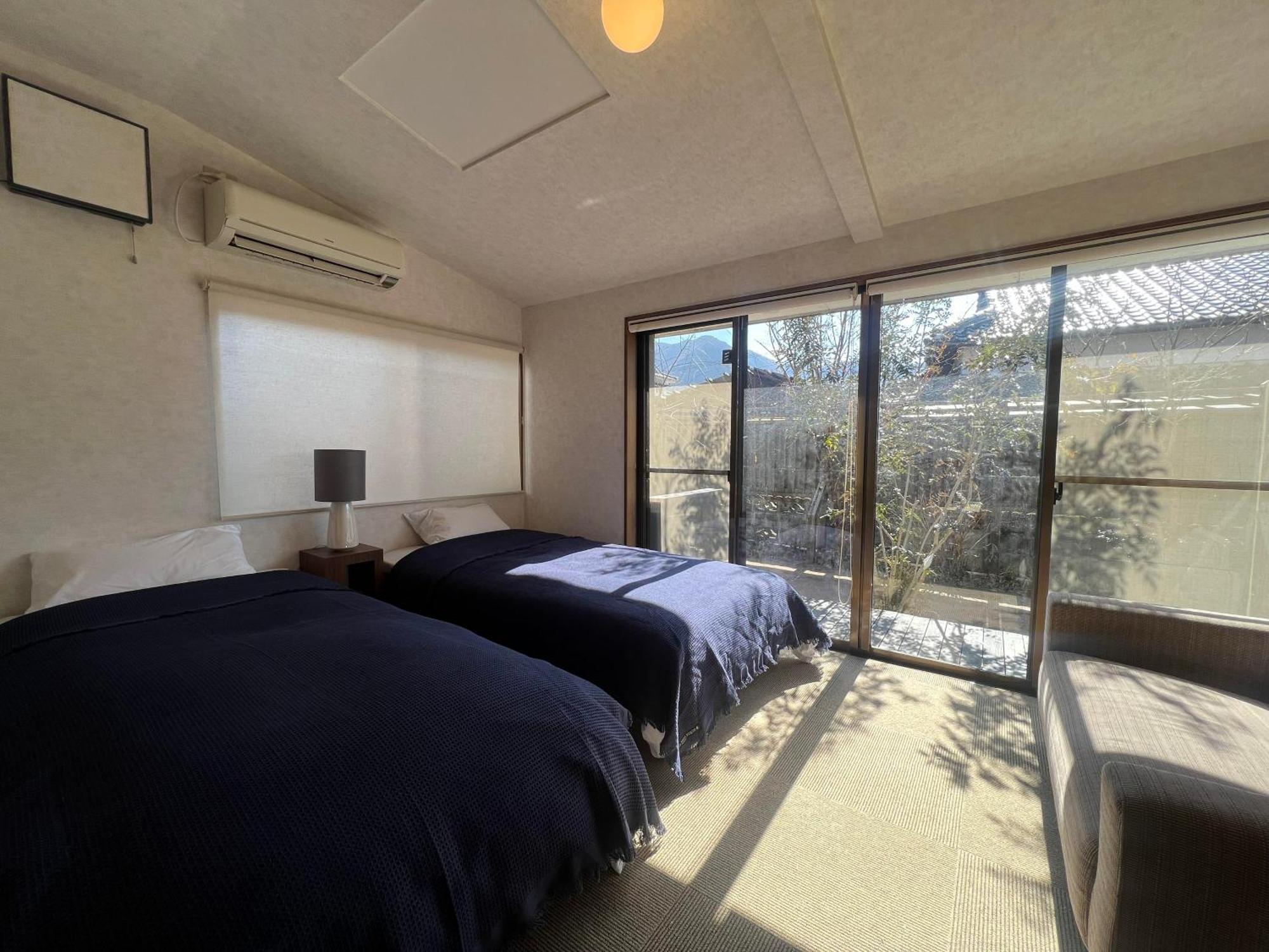 Assi House Hotel Yufuin Luaran gambar
